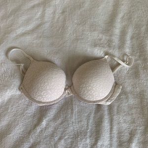 PINK Wear Everywhere Super Push Up Bra